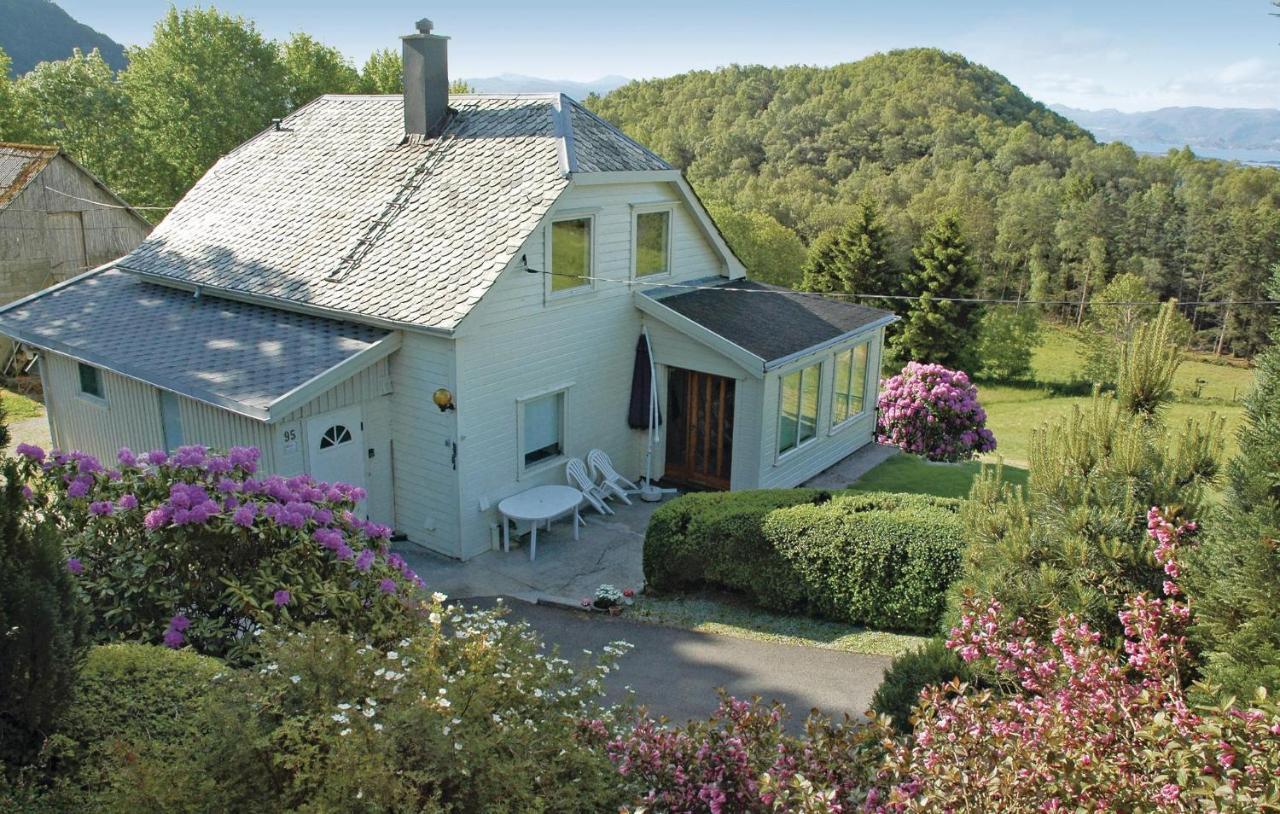 Stunning Home In Tau With House A Mountain View Eksteriør bilde