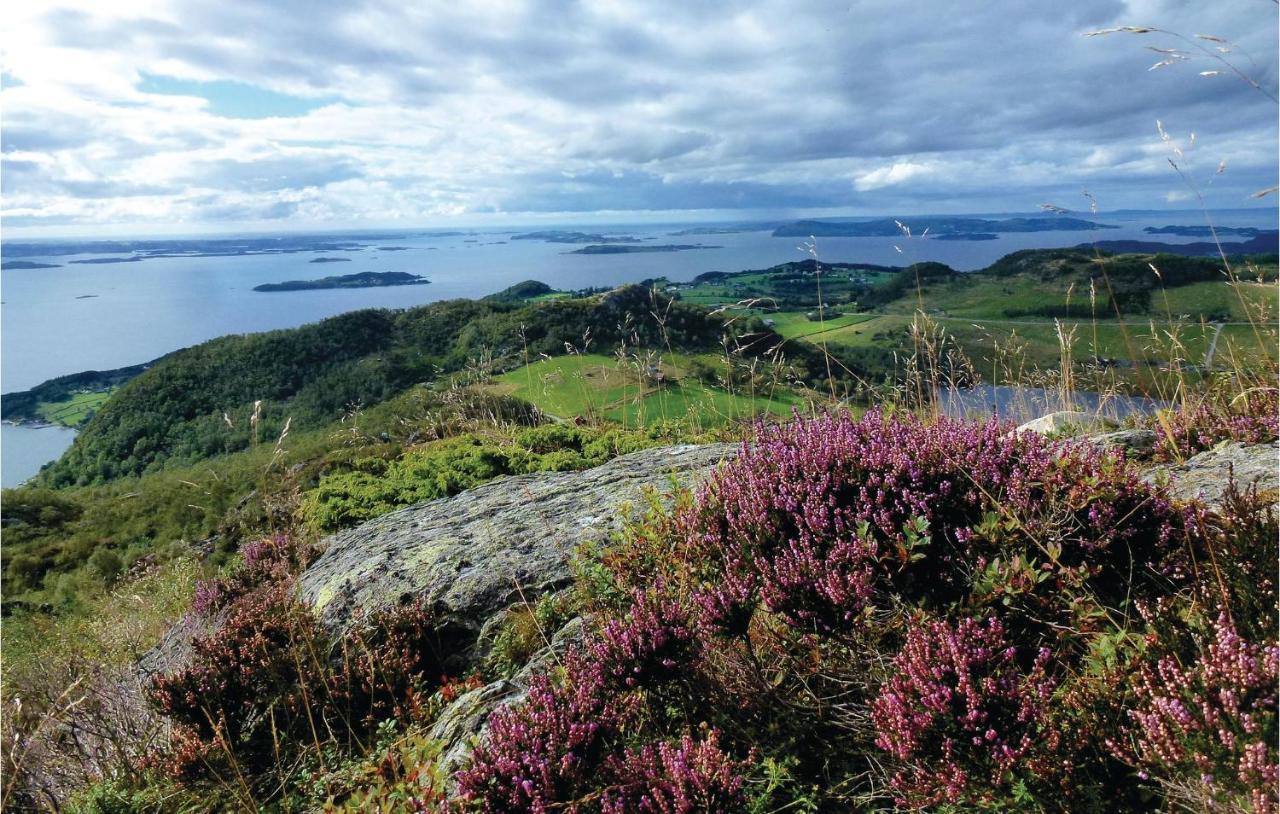 Stunning Home In Tau With House A Mountain View Eksteriør bilde